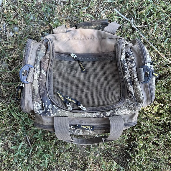 CABELAS Camouflage Bag Catch All Hunting Fishing Camo Tote Duffle Shoulder Strap - Picture 13 of 16